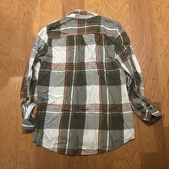 Womens button up tunic shirt. Size large. - Picture 7 of 8